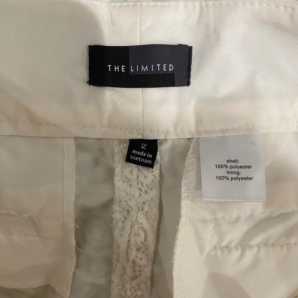 The Limited Lace Eyelet Overlay Ivory Off White Shorts - Picture 5 of 5